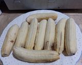 Foto langkah ke 1 dari resep Roti Pisang Keju.