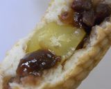 A picture of step 7 of Vitantonio Taiyaki with Candied Chestnuts & Sweet Red Bean Paste.
