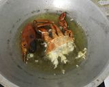 Foto langkah ke 2 dari resep Kepiting saus padang.