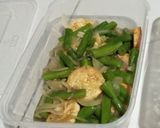 Foto langkah ke 5 dari resep Tumis Buncis Tofu Saus Tiram.