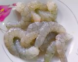 Hình bước làm 1 của món Bánh canh tôm, mực và chả cá