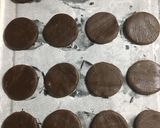 Foto del paso 5 de la receta: ALFAJORES DE CHOCOLATE sin manteca