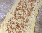 Foto del paso 8 de la receta: Rosca trenzada rellena de pastelera y praliné