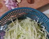 Foto langkah ke 1 dari resep Tumis Pepaya Muda.