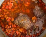 Foto del paso 3 de la receta: Osobuco de ternera en salsa 🥩🍛