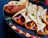 A picture of step 9 of Chili Paneer Roll.