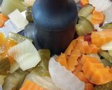 Foto del passaggio 1 della ricetta Involtini di insalata russa