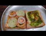 A picture of step 6 of Masala cheese Toast.
