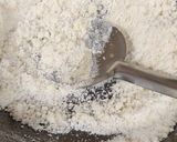 A picture of step 1 of Turkish Semolina Sweet.