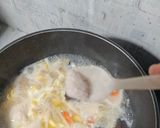 Foto langkah ke 4 dari resep Sup Telur Jamur.