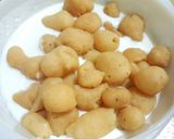 A picture of step 2 of Dahi Bara /Yogurt with lentil dumplings.
