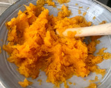 Foto del paso 1 de la receta: Pastel de queso y calabaza sin lactosa 🎃