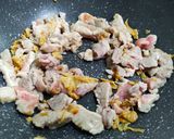 รูปขั้นตอนการทำที่ 3 ของ หมูผัดตังฉ่าย