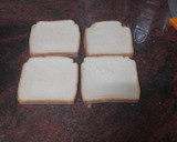 Foto del paso 1 de la receta: Sándwich de jamón serrano, queso de cabra, espinacas y huevo duro