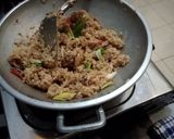 Foto langkah ke 4 dari resep Nasi Goreng Baceman Bawang.