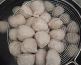 Foto langkah ke 1 dari resep Bakso Ikan Tenggiri.