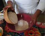 Foto del paso 1 de la receta: Pan de yema oaxaqueño