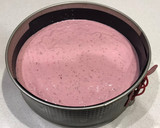 Foto del paso 4 de la receta: Cheesecake de frutilla light, sin azúcar y sin TACC… y sin cocción!!