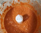 Foto del paso 2 de la receta Muhammara, untable de pimientos asados y nueces