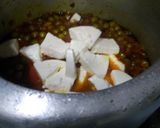 A picture of step 7 of Matar Paneer.
