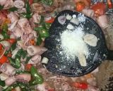 Foto langkah ke 5 dari resep Tumis Cumi Asin Cabe Ijo.