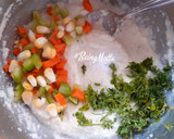 A picture of step 2 of Sooji Handwa.