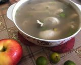 Foto langkah ke 4 dari resep Sup ayam jahe.