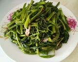 Hình bước làm 3 của món Rau Muống Xào Tỏi