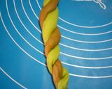 Foto langkah ke 5 dari resep Roti Kasur Kukus Moka Pandan.