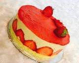 A picture of step 7 of Fraisier.