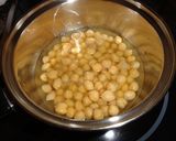 Foto del paso 1 de la receta: Ensalada de garbanzos con tofu