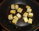Foto del paso 5 de la receta: Ensalada templada de tofu y queso fresco