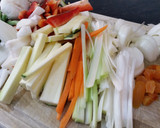Foto del paso 2 de la receta: Verduras al wok con espaguetis integrales
