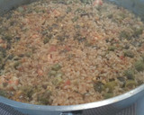 Foto del paso 6 de la receta: Arroz integral a banda con gambas y espárragos