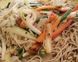 Foto del paso 8 de la receta: Verduras al wok con espaguetis integrales