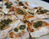 Foto del paso 4 de la receta: Pechuga de pollo con escalivada y pesto