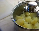 Foto del paso 5 de la receta Las famosas patatas al horno de mi mama