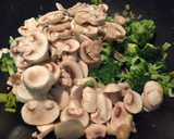 Foto del paso 4 de la receta: Macarrones con salsa de brócoli y champiñón 