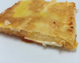 Foto del paso 7 de la receta: Hojaldre de jamón y queso fresco con tomate