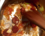 Foto del paso 4 de la receta: Lentejas con verduras y chorizo a fuego lento