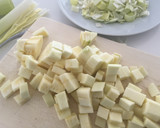 Foto del paso 1 de la receta: Espaguetis integrales con verduras salteadas y queso