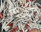 Foto del paso 3 de la receta: Pasta fresca rellena de espinacas con jamón, gulas y judías verdes