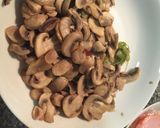 Foto del paso 6 de la receta: Lomo adobado con champiñones 