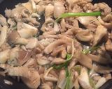 Foto del paso 3 de la receta: Espinacas con setas y huevo