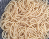 Foto del paso 9 de la receta: Espaguetis con salsa de puerro y champiñón 