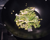 Foto del paso 1 de la receta: Macarrones con salsa de brócoli y champiñón 