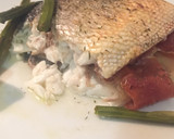 Foto del paso 6 de la receta: Lubina al horno fácil con cebolla y jamón