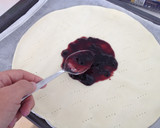 Foto del paso 3 de la receta: Hojaldre de Camembert con mermelada de cereza