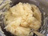 Bombas de papa rellenas