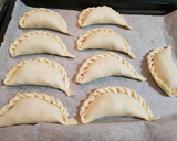 Foto del paso 4 de la receta: Empanadas de queso, fiambres y verduras